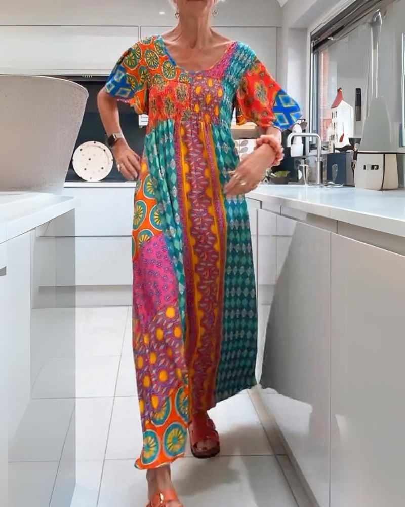 SVEA | Buntes Bohemian-Kleid