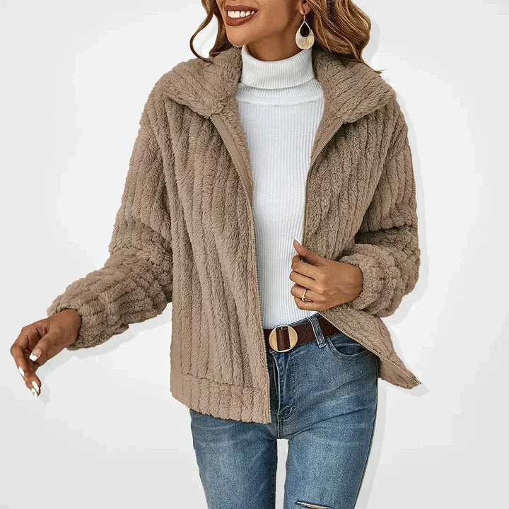 SVEA | Viola Lässige Strickjacke