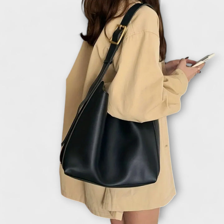SVEA | Olivia Elegante Leder-Schultertasche
