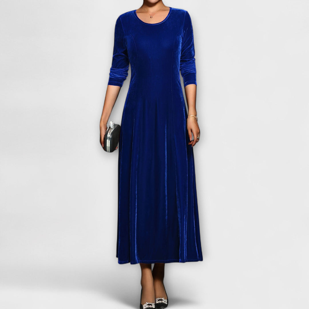 SVEA | Weiches Samtkleid