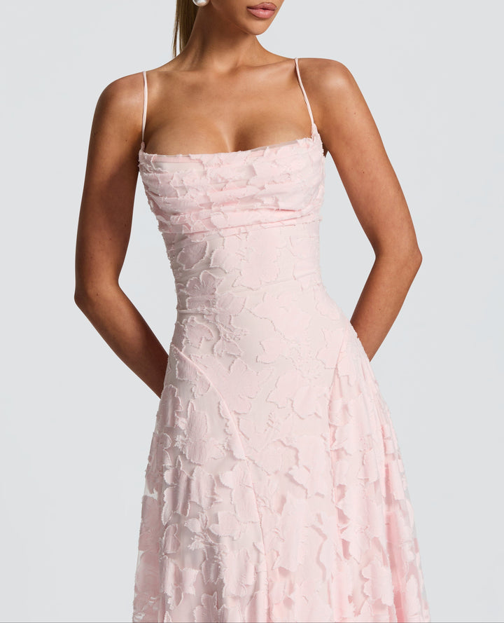 Jane | Flowing Elegance in Timeless Maxi Style