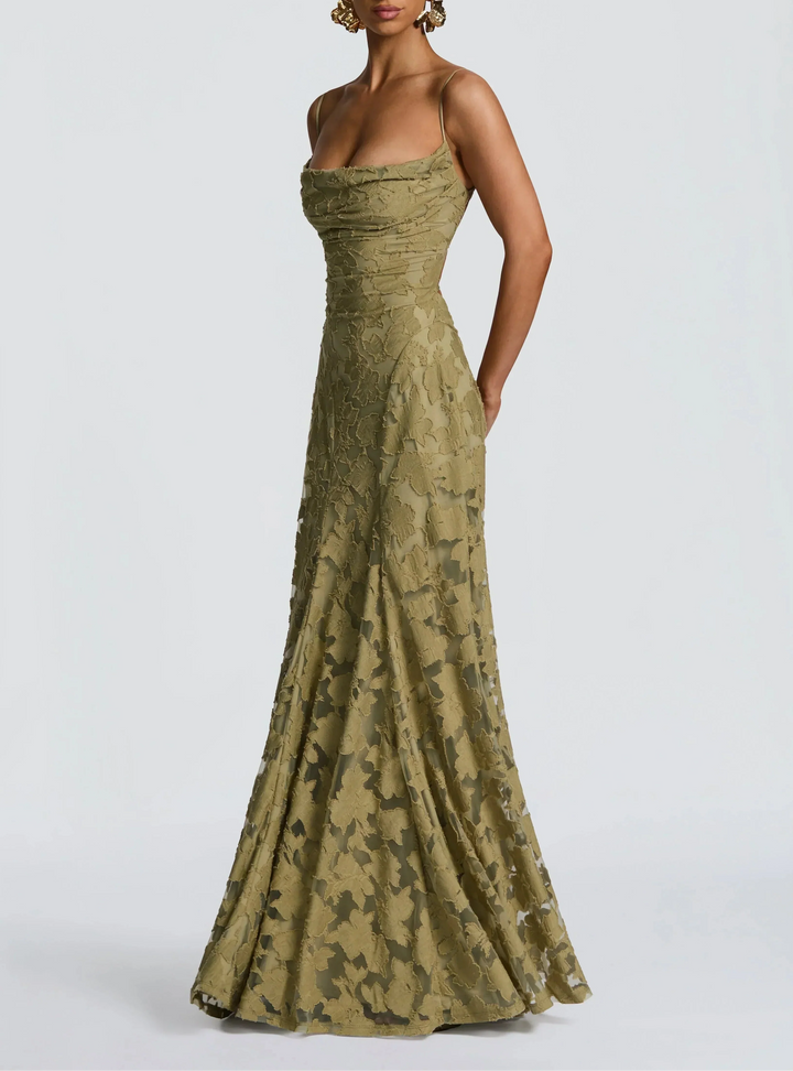 Jane | Flowing Elegance in Timeless Maxi Style